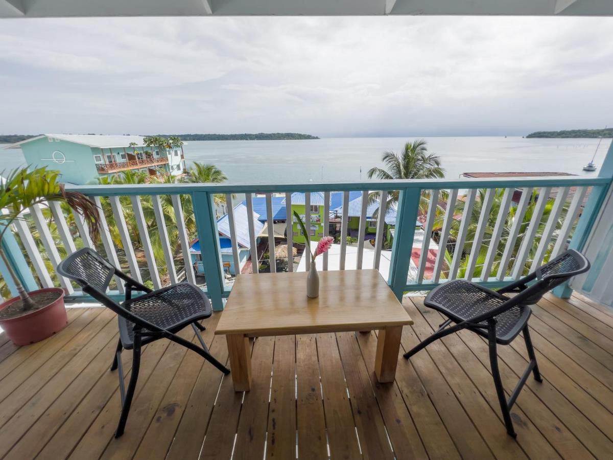 Chango'S Apartments Bocas Town Bagian luar foto